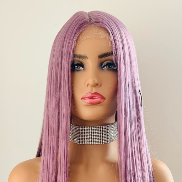 Gorgeous 28” Plum Purple Premium Synthetic Lace Front Wig - Picture 4 of 11
